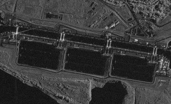 Synthetic aperture radar capture of the Gatún locks on the Panama Canal